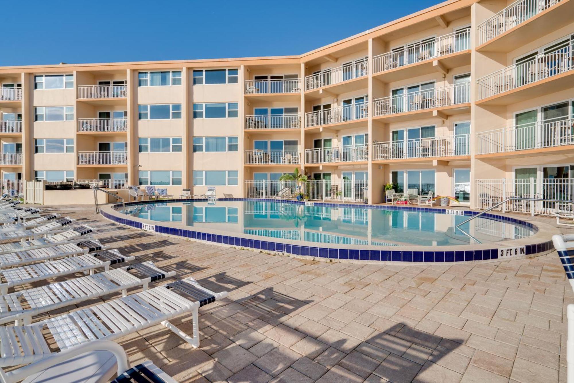 Paradise Beach Club - Oceanfront And Penthouse Satellite Beach Εξωτερικό φωτογραφία